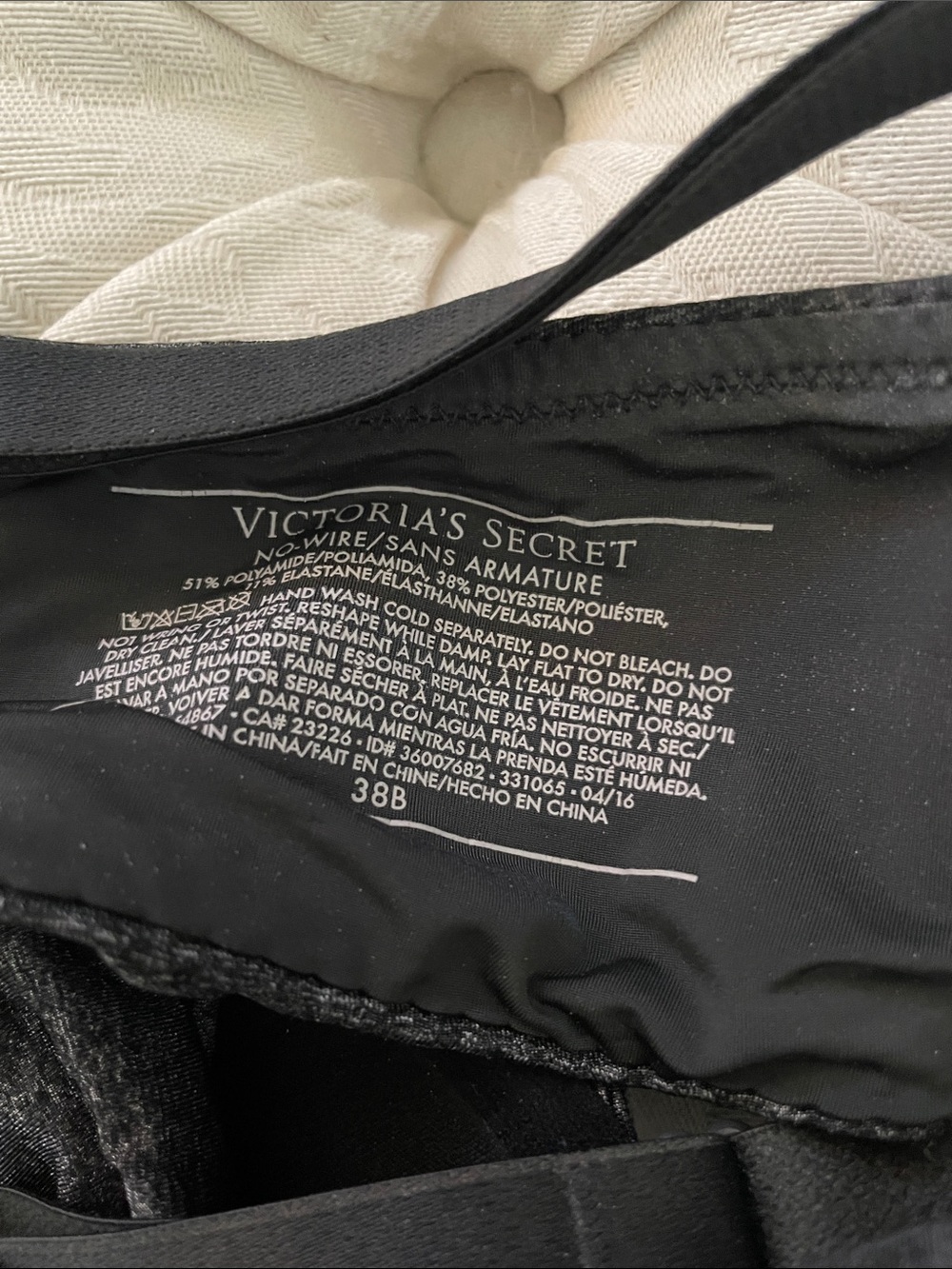 Victoria's Secret PINK Wear Everywhere Push-Up Bra Bras Black & Gray - Picture 5 of 6